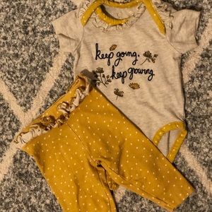 Jessica Simpson baby girl set